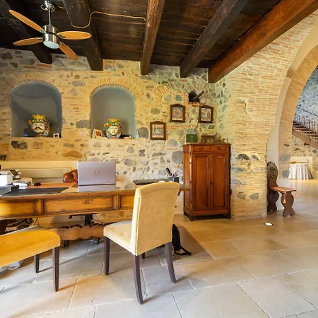 Tenuta Ciminata Greco Country house *